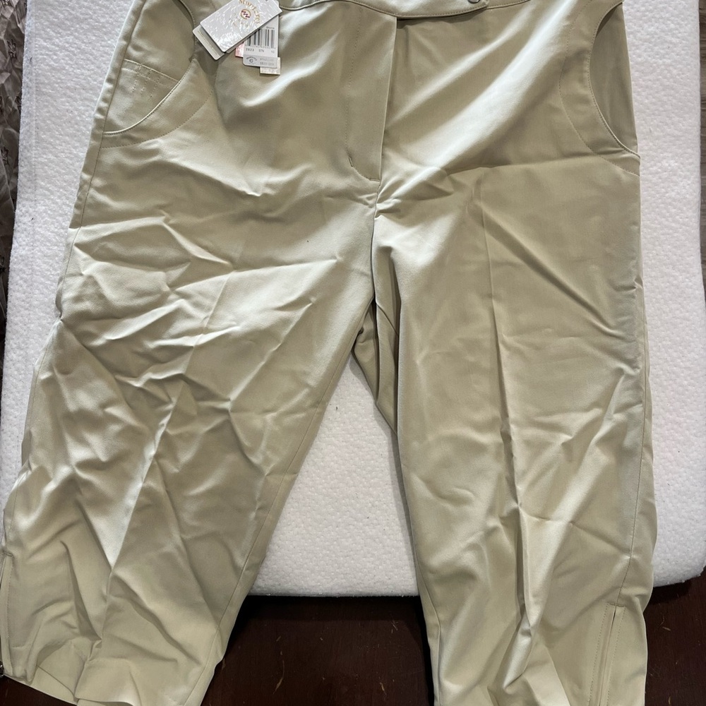 Beige Cropped Pants